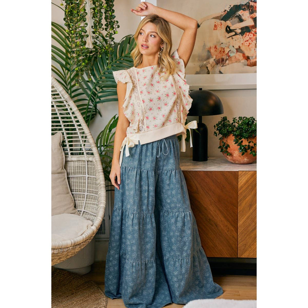 FLOWER PRINTED RUFFLE SLEEVE TRIM DETAIL TOP