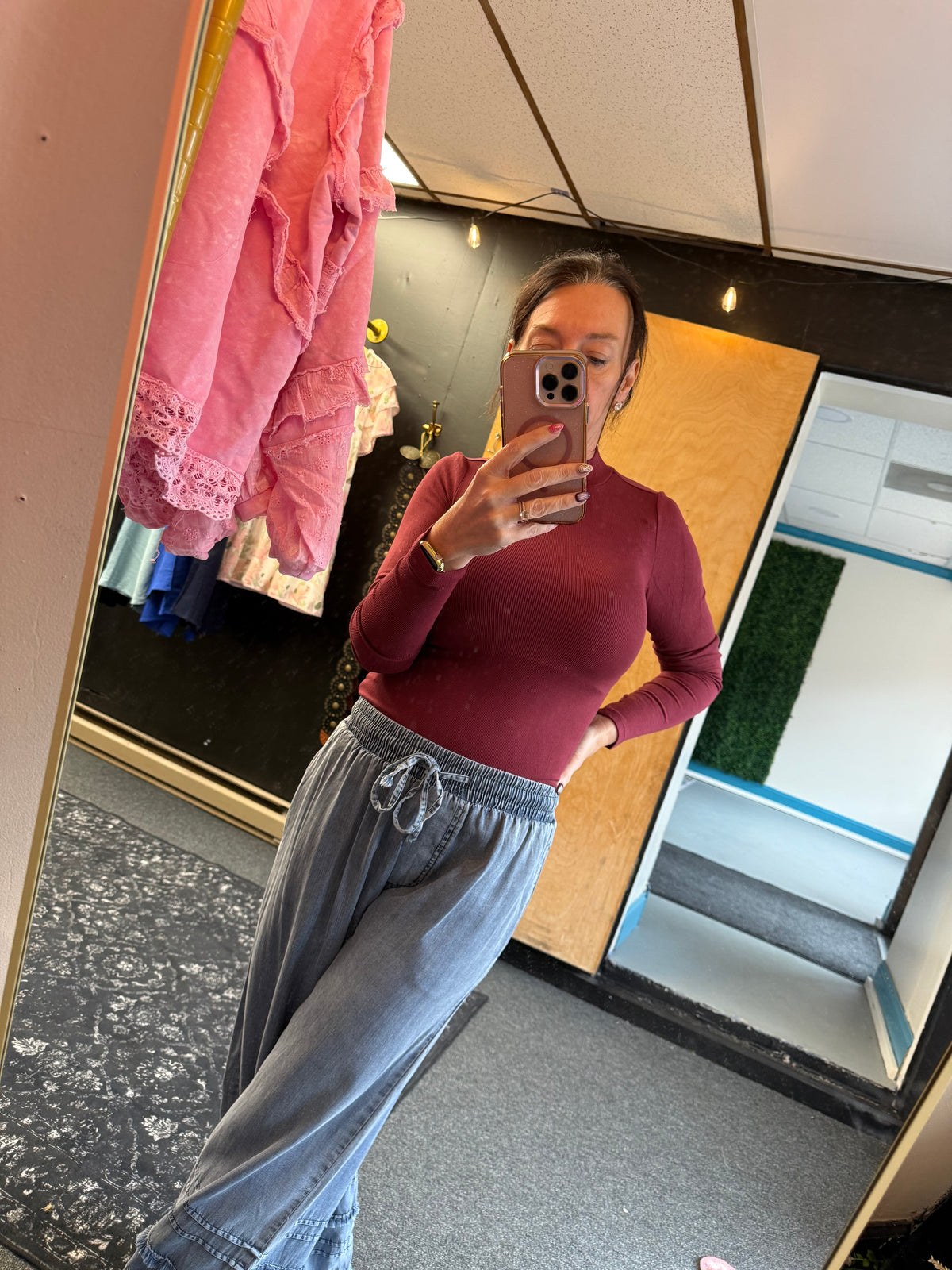 Ribbed Mock Neck Top